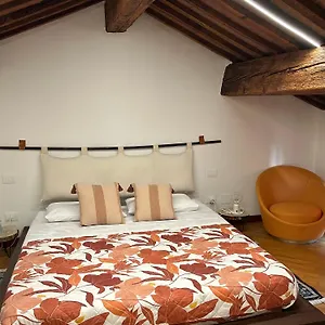 Maison d'hôtes Chez Madame, Ferrare