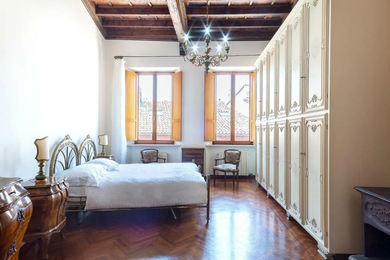 Exclusive Palazzo Schifanoia Apartment Ferrara Italy