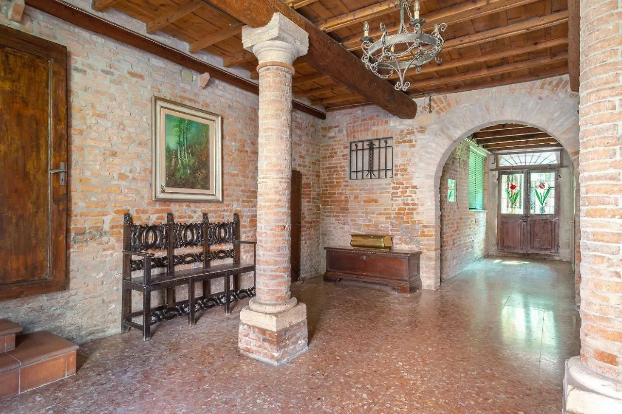 Exclusive Palazzo Schifanoia Apartment Ferrara